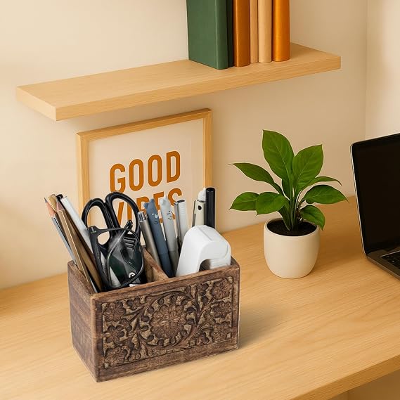 Wooden Phone & Tablet Stand – Curved Desktop Holder